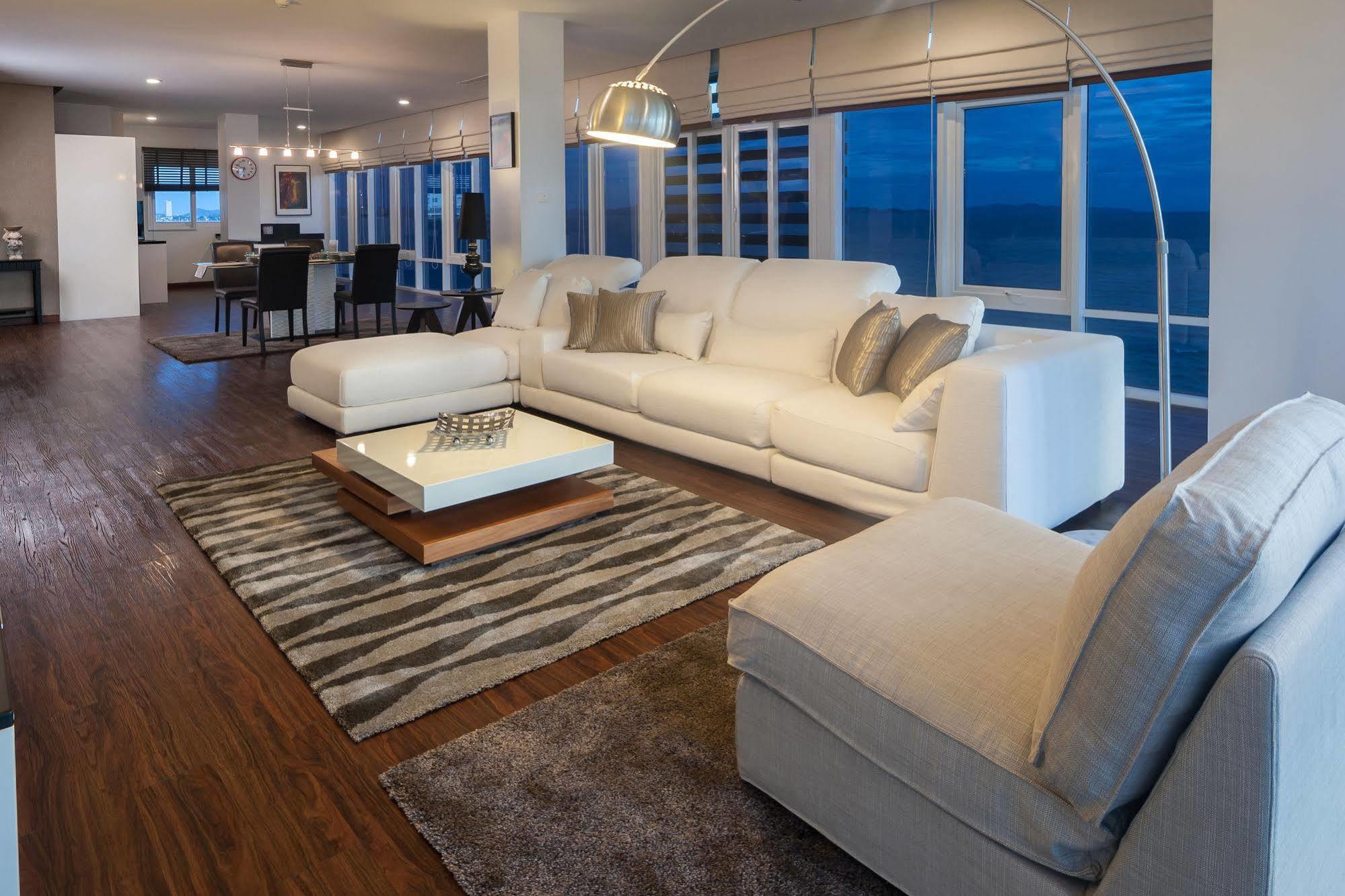 Musselana Condominium Джомтьен Экстерьер фото